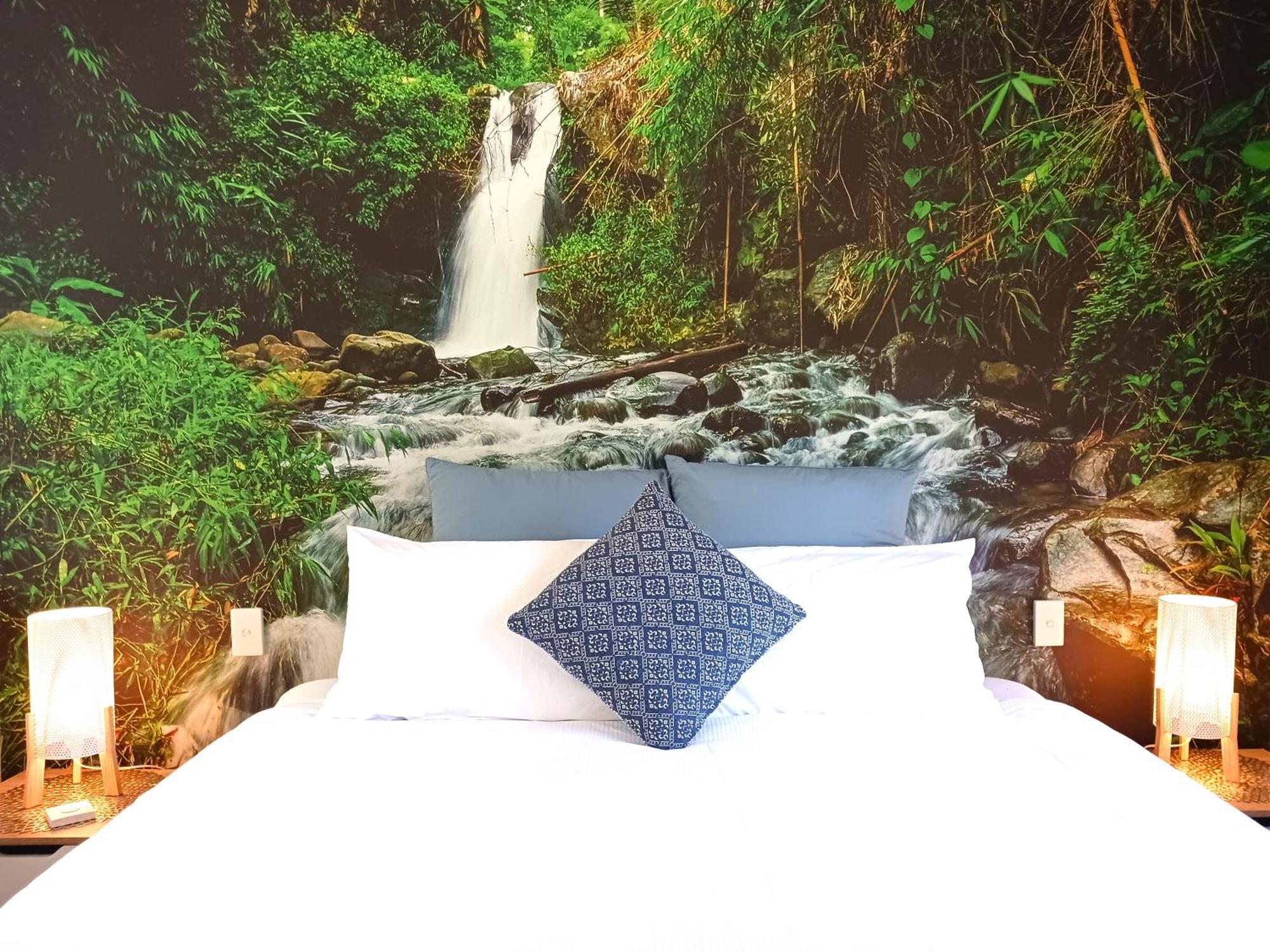 Villa Hideaway Falls - Staggys *